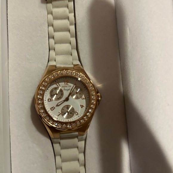 Invicta Angel Watch - Picture 2 of 3